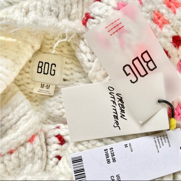 Urban Outfitters BDG Sweater Anissa Knit Tassel Turtleneck Funnel Neck White NWT - Picture 15 of 15